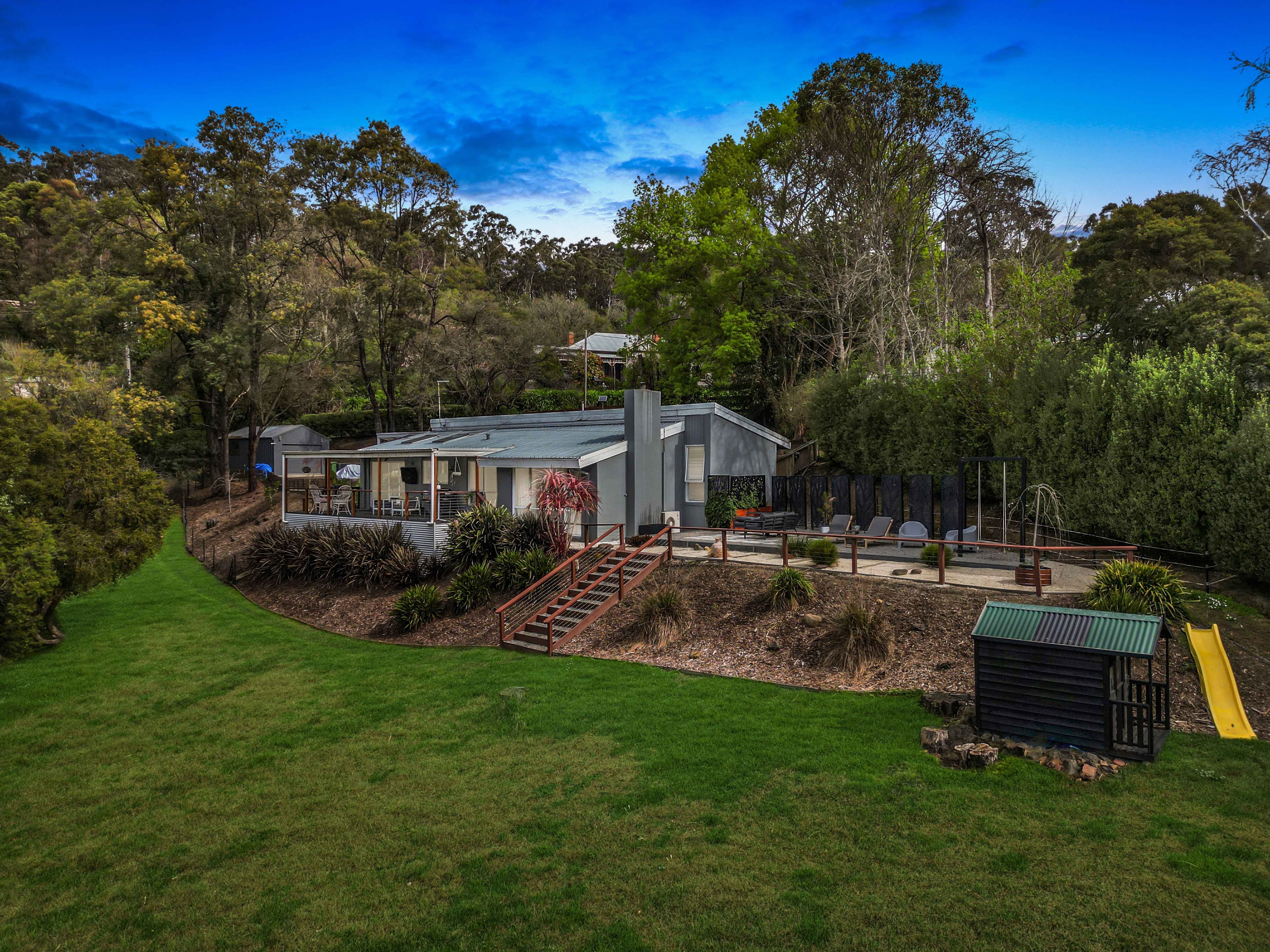 34 Charman Avenue, Emerald VIC 3782, Emerald - Thumbnail 2
