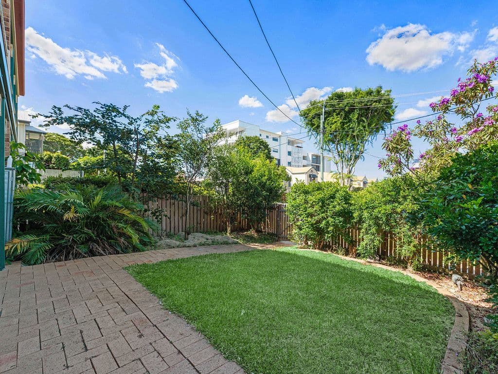 69 Primrose Street, Sherwood QLD 4075, Sherwood - Thumbnail 5