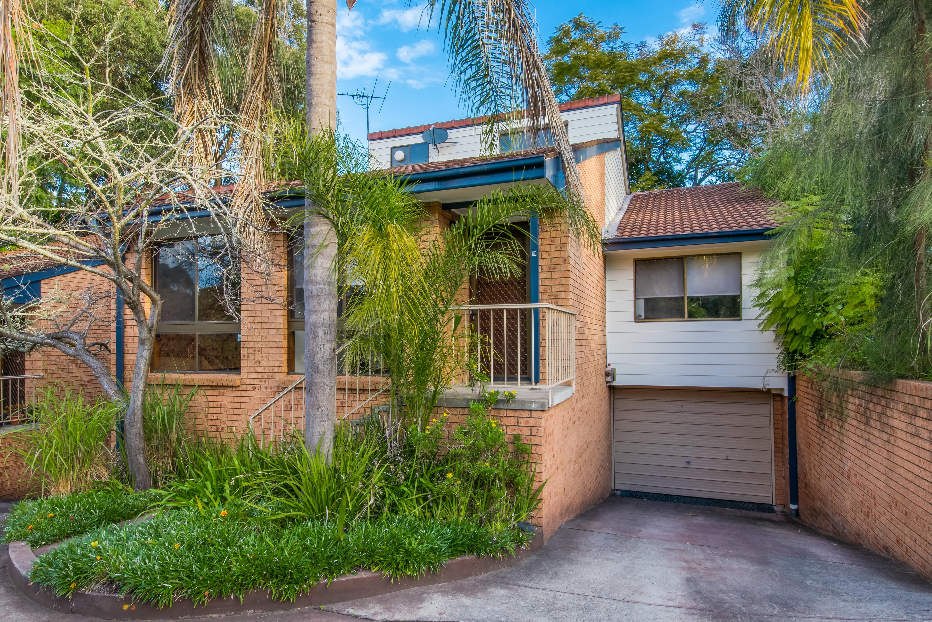 28 Higginbotham Road, Gladesville NSW 2111, Gladesville - Thumbnail 2
