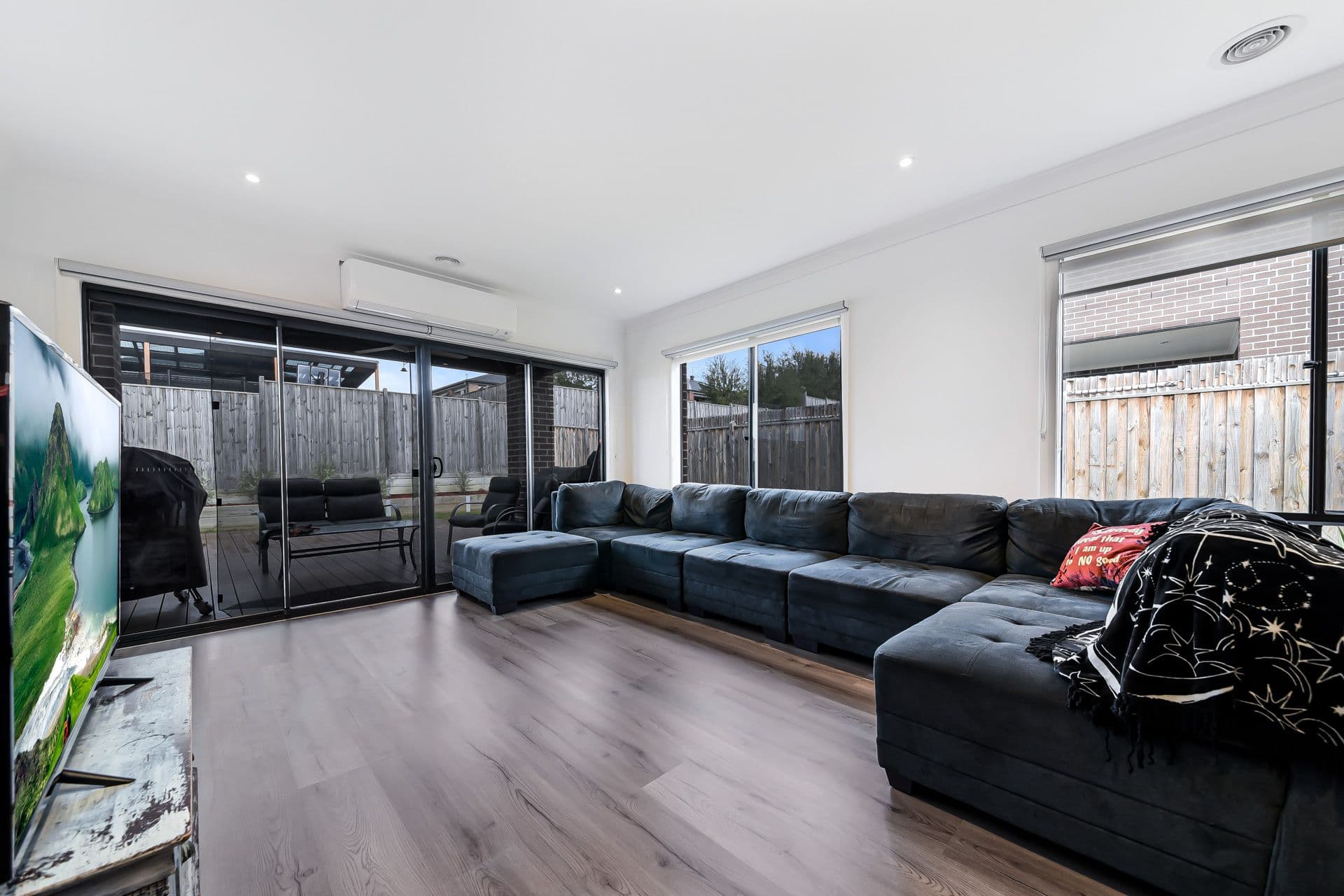 48 Corymbia Promenade, Pakenham VIC 3810, Pakenham - Thumbnail 4