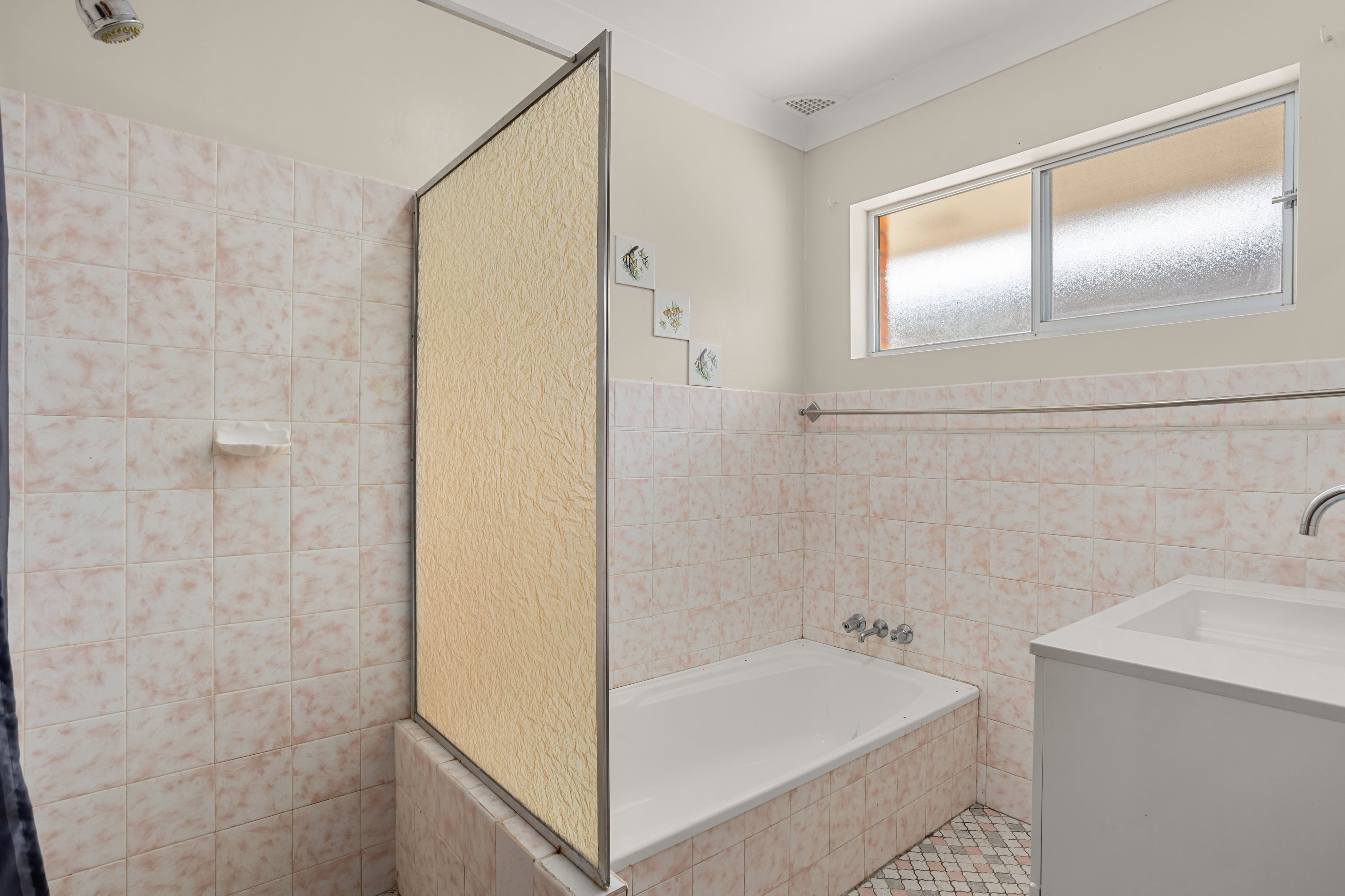 4 Brotheridge Avenue, Calderwood, Wingham - Thumbnail 8