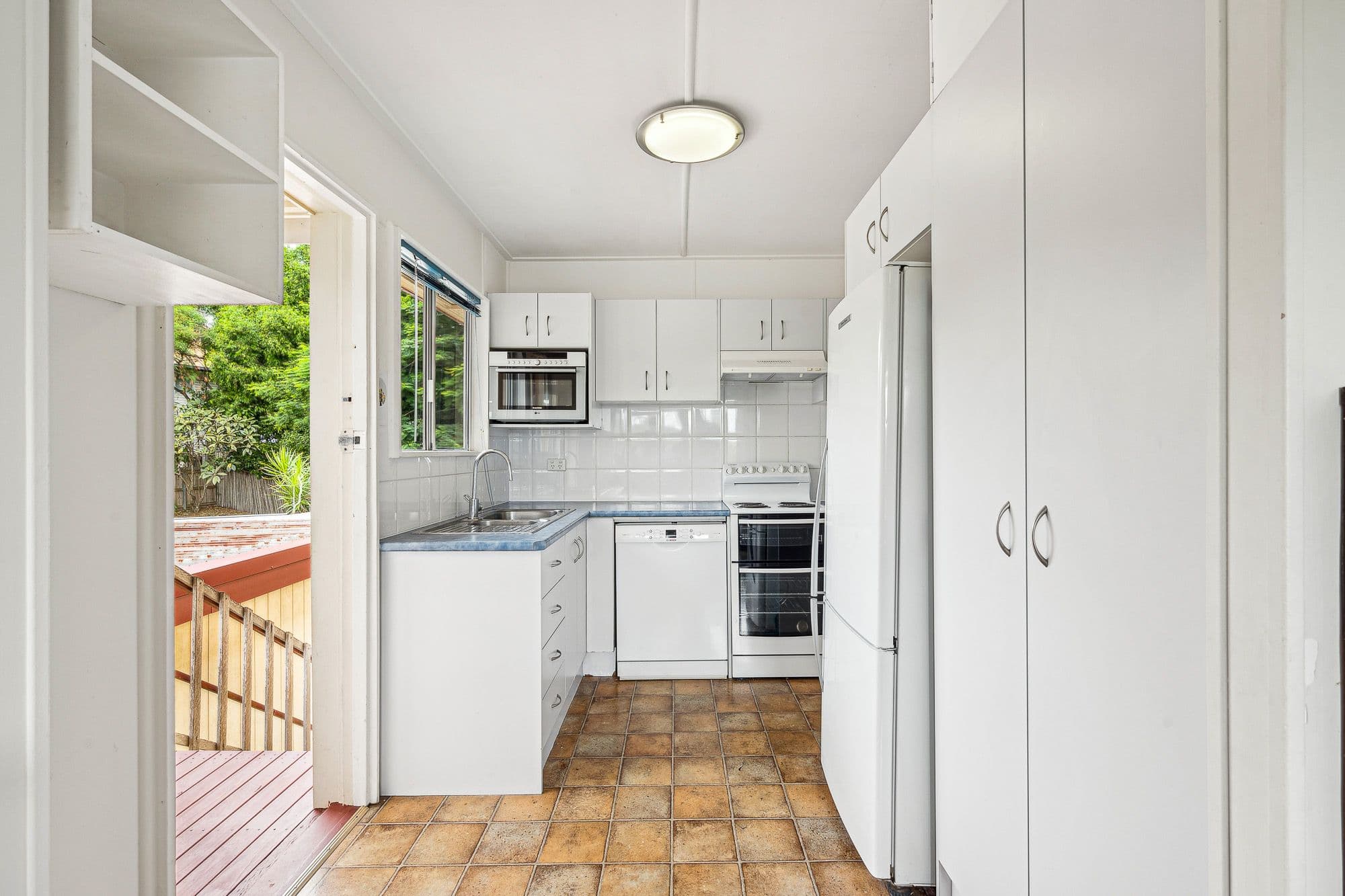 11 Palermo Street, Morningside QLD 4170, Morningside - Thumbnail 8
