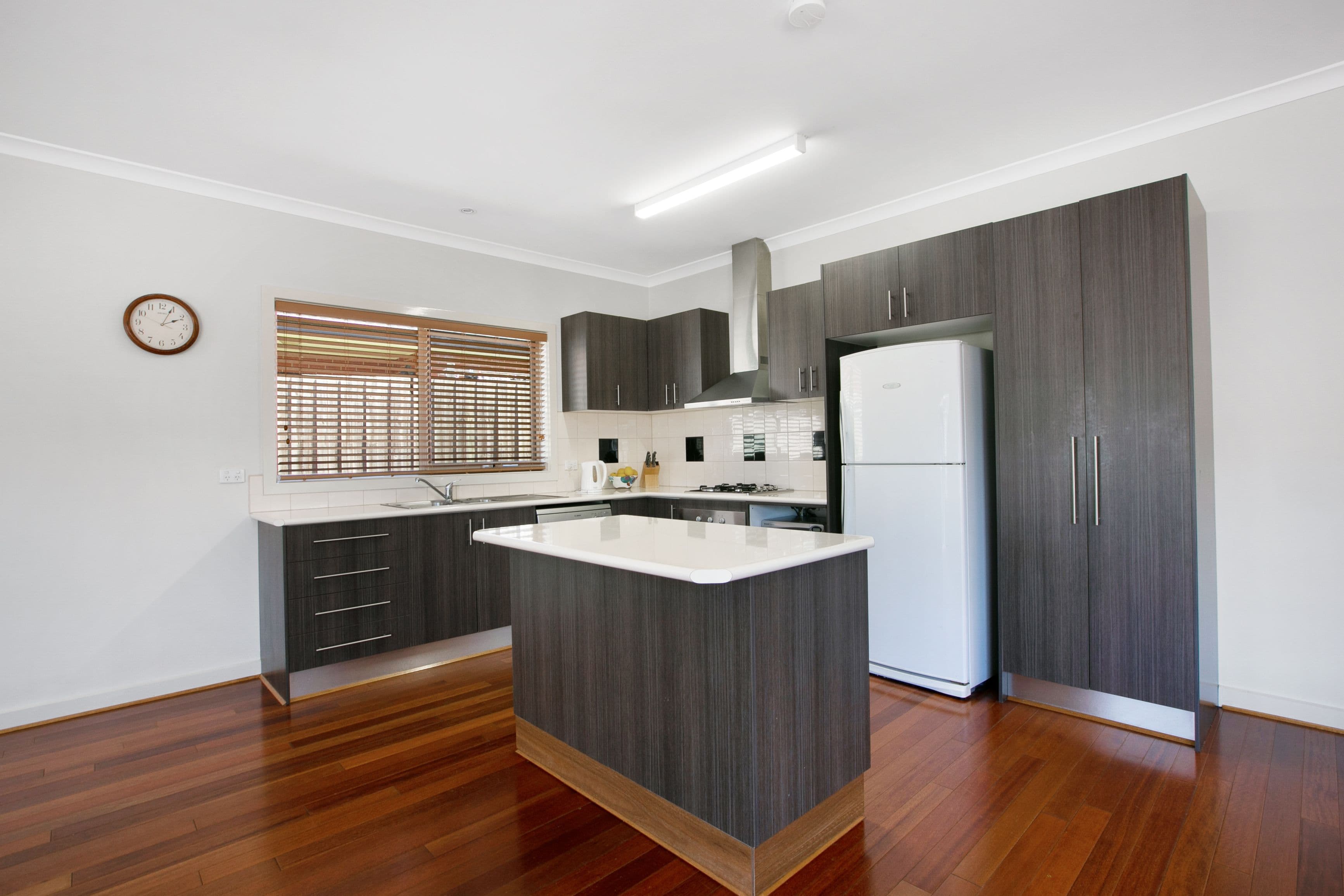16 Suffolk Street, Reservoir VIC 3073, Reservoir - Thumbnail 6
