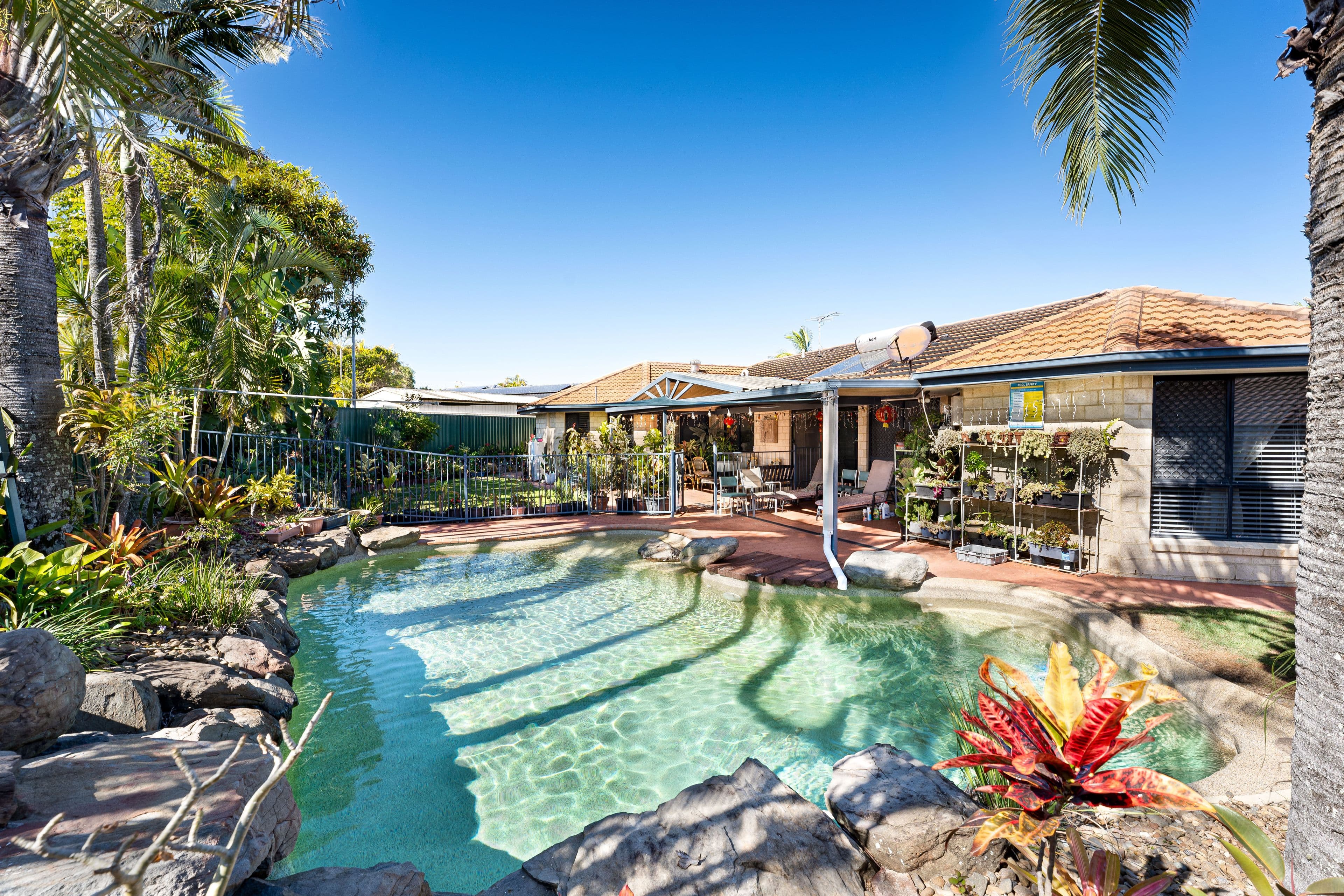 4 Hass Place, Heritage Park QLD 4118, Heritage Park - Image 1