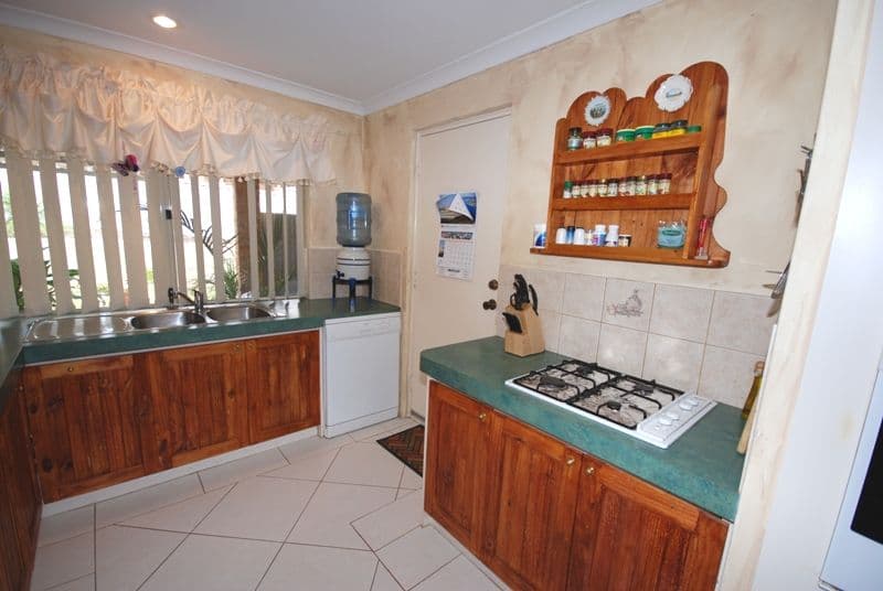 9 Loep Court, PARMELIA WA 6167, Parmelia - Thumbnail 6