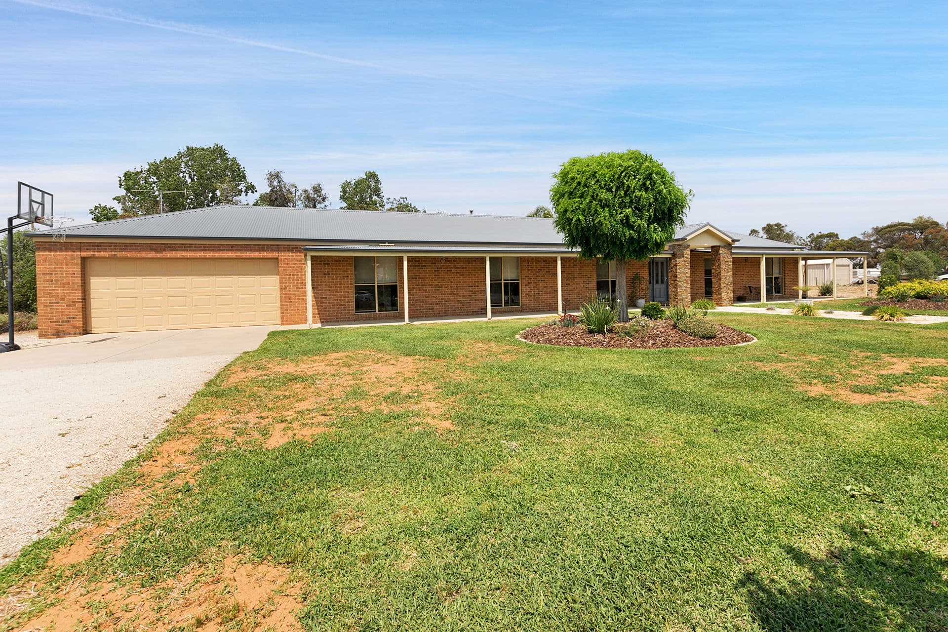 1 Coxon Place, Echuca VIC 3564, Echuca - Image 1
