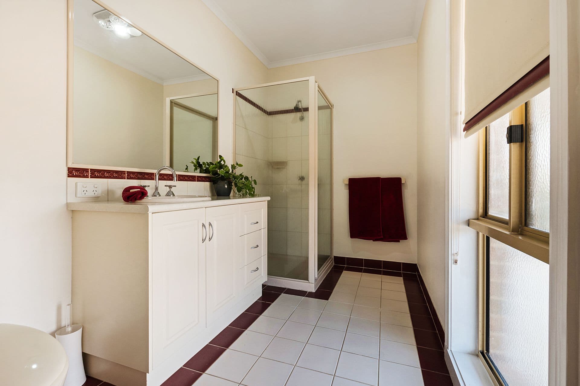 1 Coxon Place, Echuca VIC 3564, Echuca - Thumbnail 8