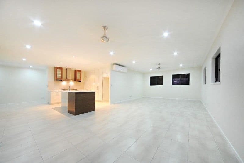 57 Country Road, CANNONVALE QLD 4802, Cannonvale - Image 1