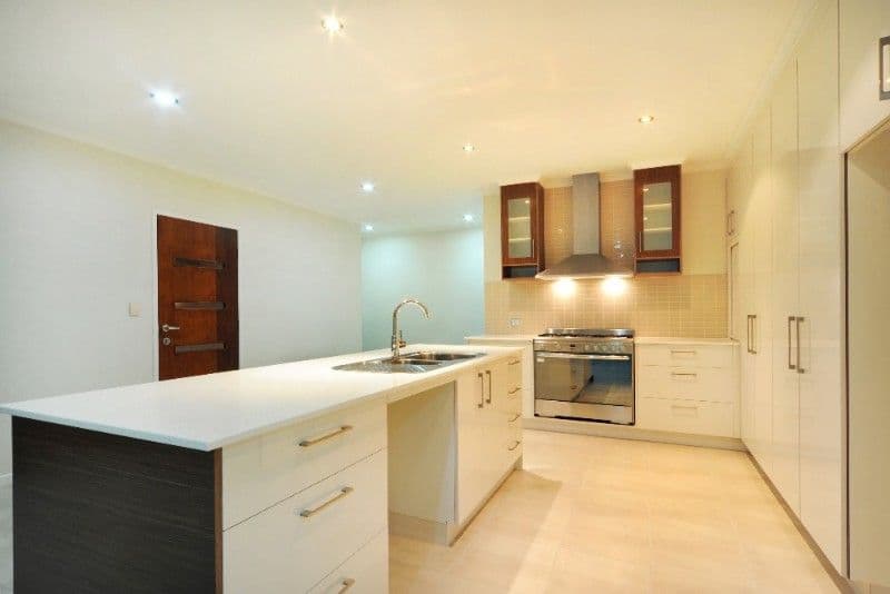 57 Country Road, CANNONVALE QLD 4802, Cannonvale - Thumbnail 2