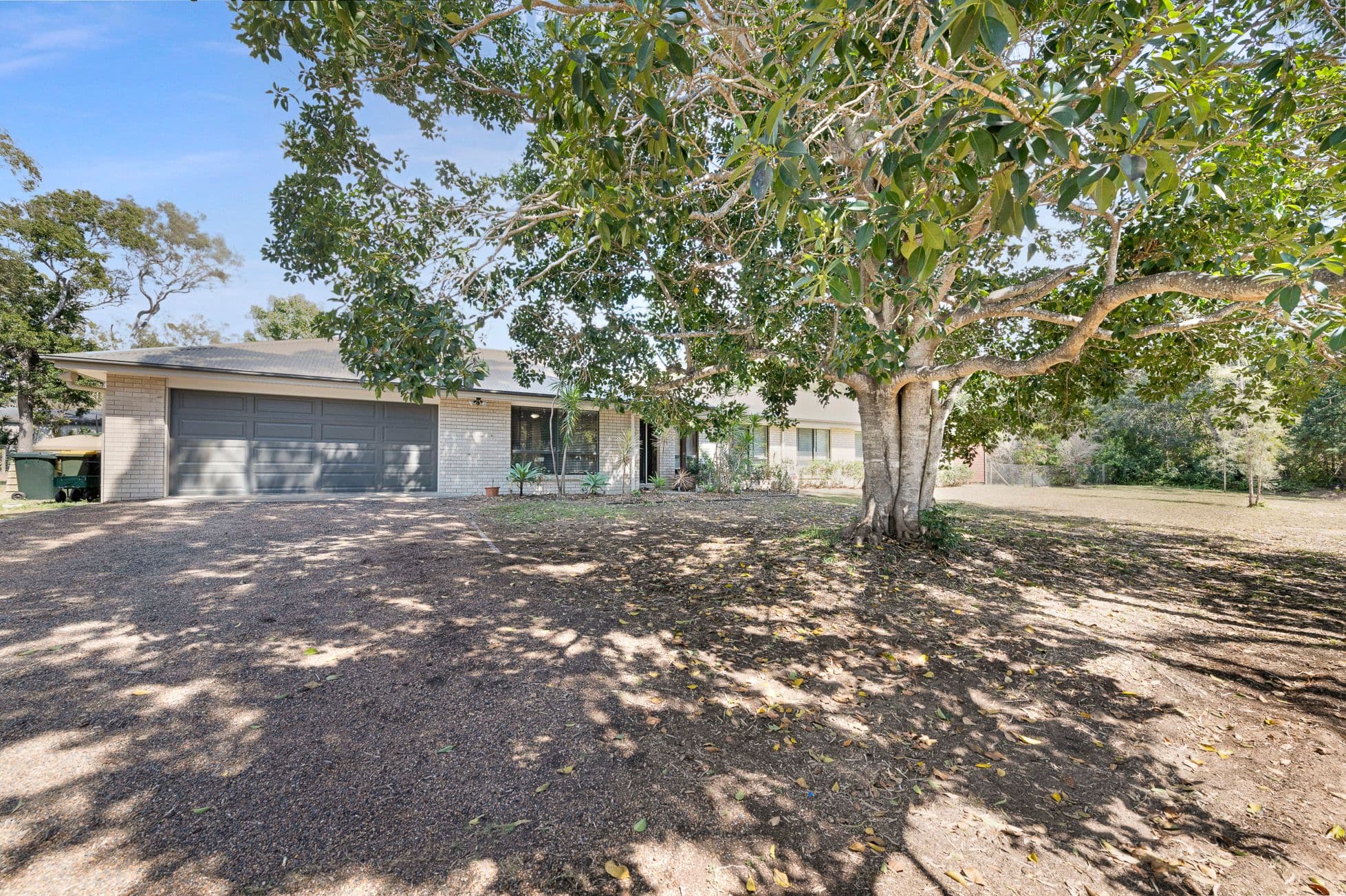 11 Kingfisher Crescent, Moore Park Beach QLD 4670, Moore Park Beach - Thumbnail 4