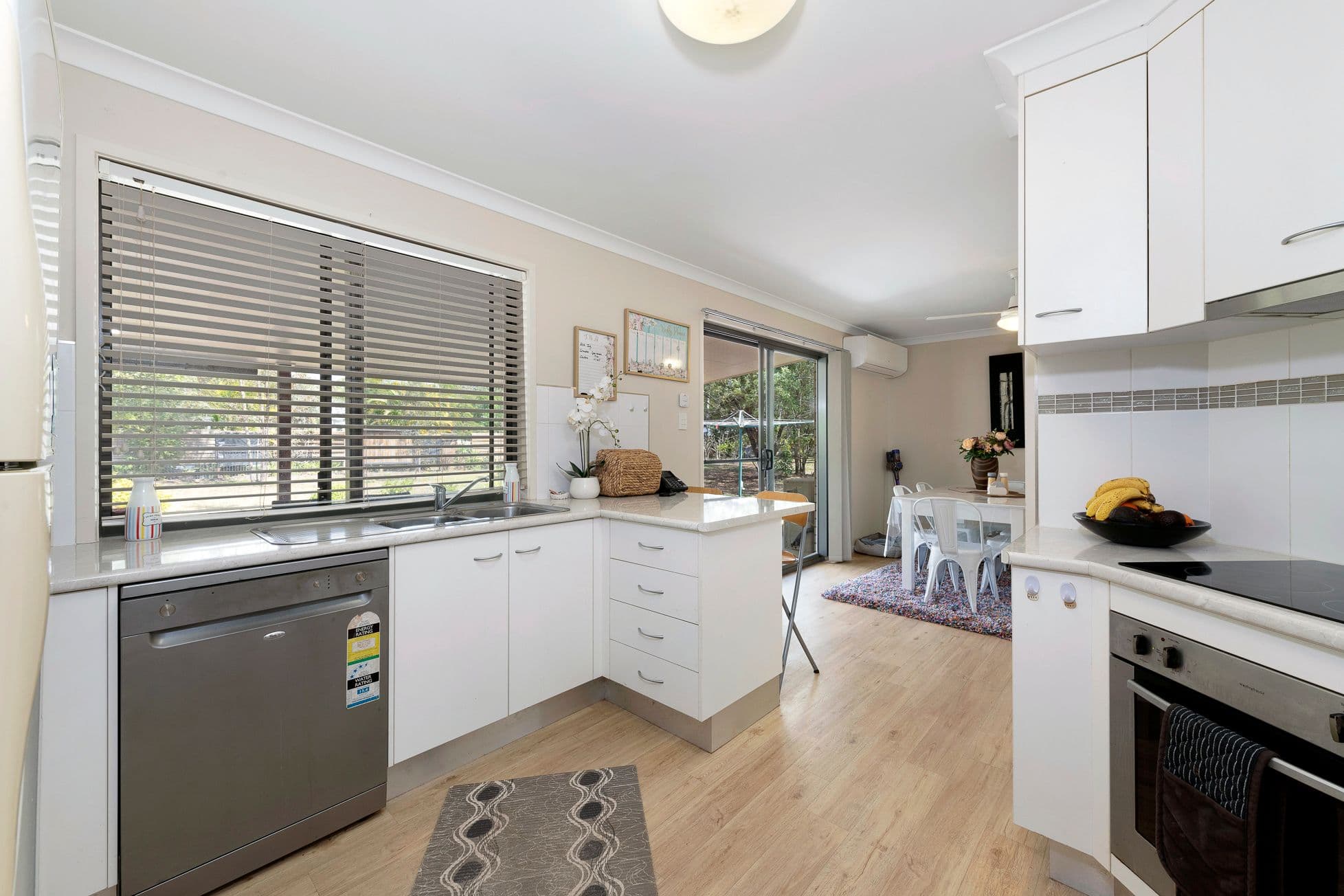 11 Kingfisher Crescent, Moore Park Beach QLD 4670, Moore Park Beach - Thumbnail 8
