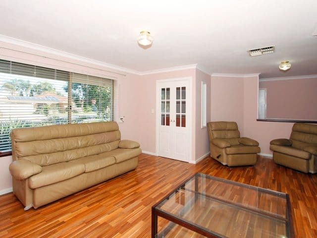 118 Lydon Boulevard, ATWELL WA 6164, Atwell - Thumbnail 3