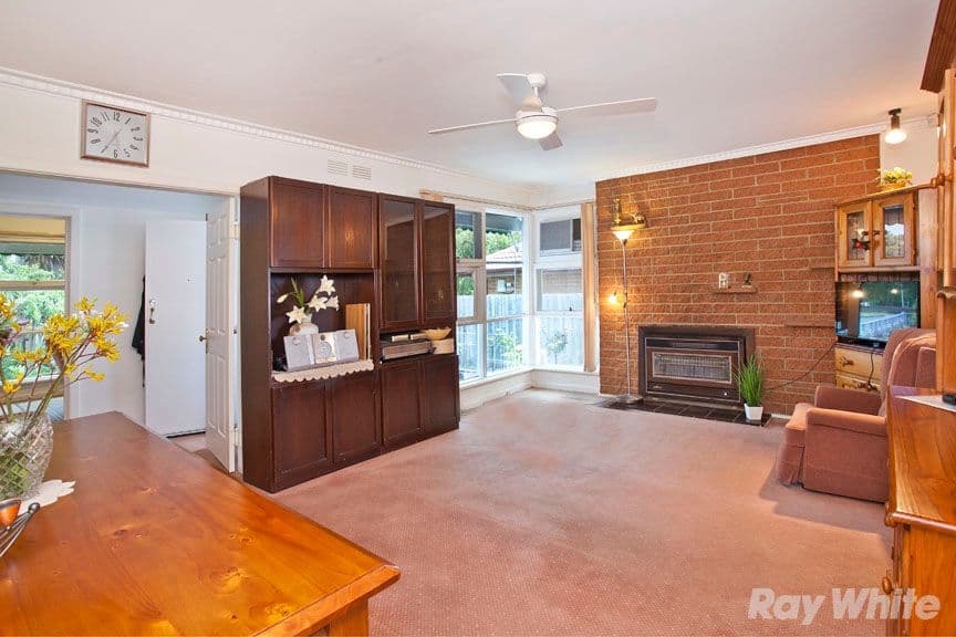 44 Lusk Drive, Vermont VIC 3133, Vermont - Thumbnail 4