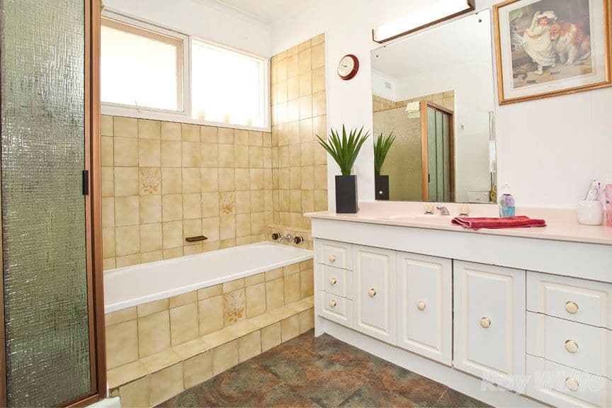 44 Lusk Drive, Vermont VIC 3133, Vermont - Thumbnail 5