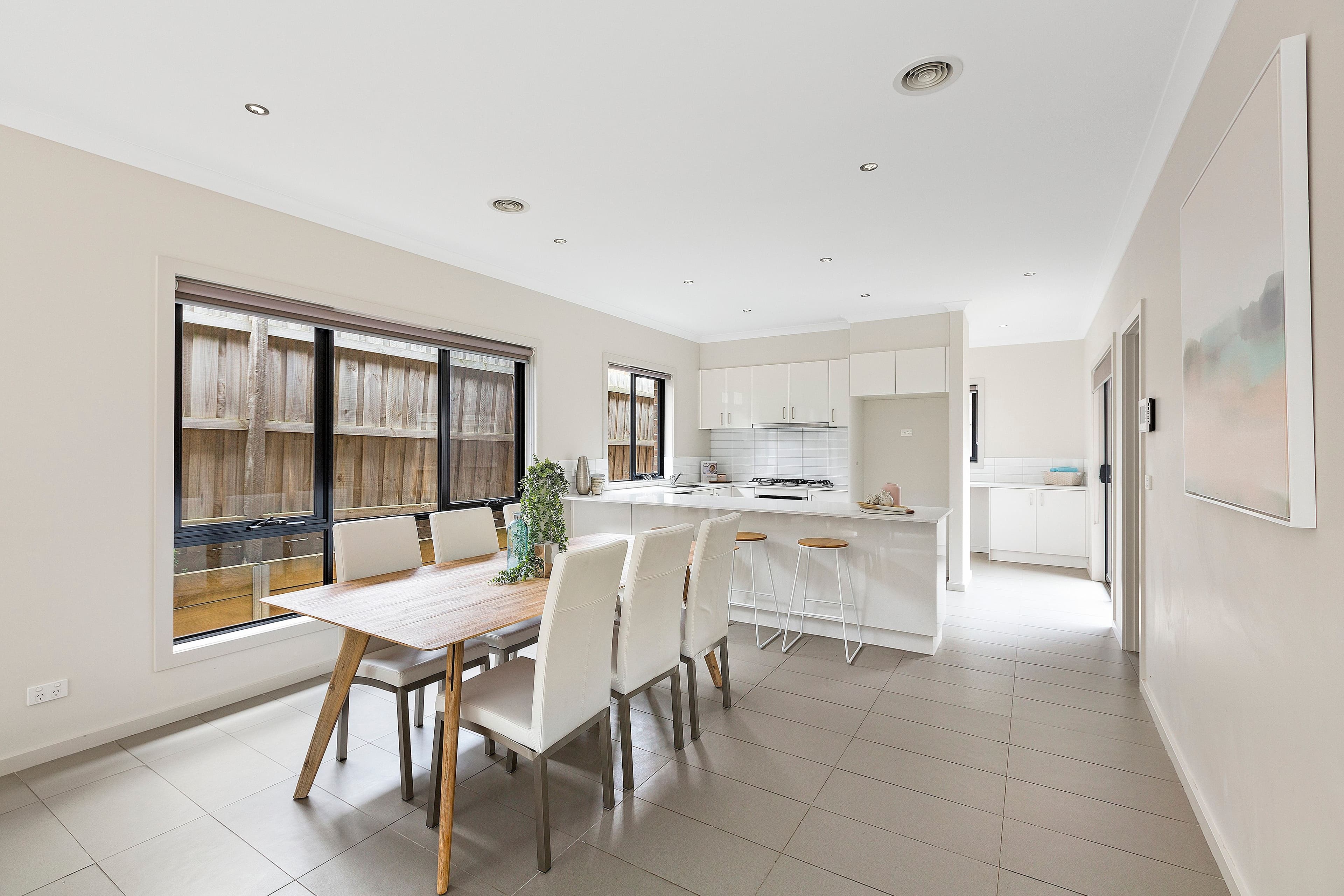 4 Kingsnorth Street, Doncaster VIC 3108, Doncaster - Thumbnail 4