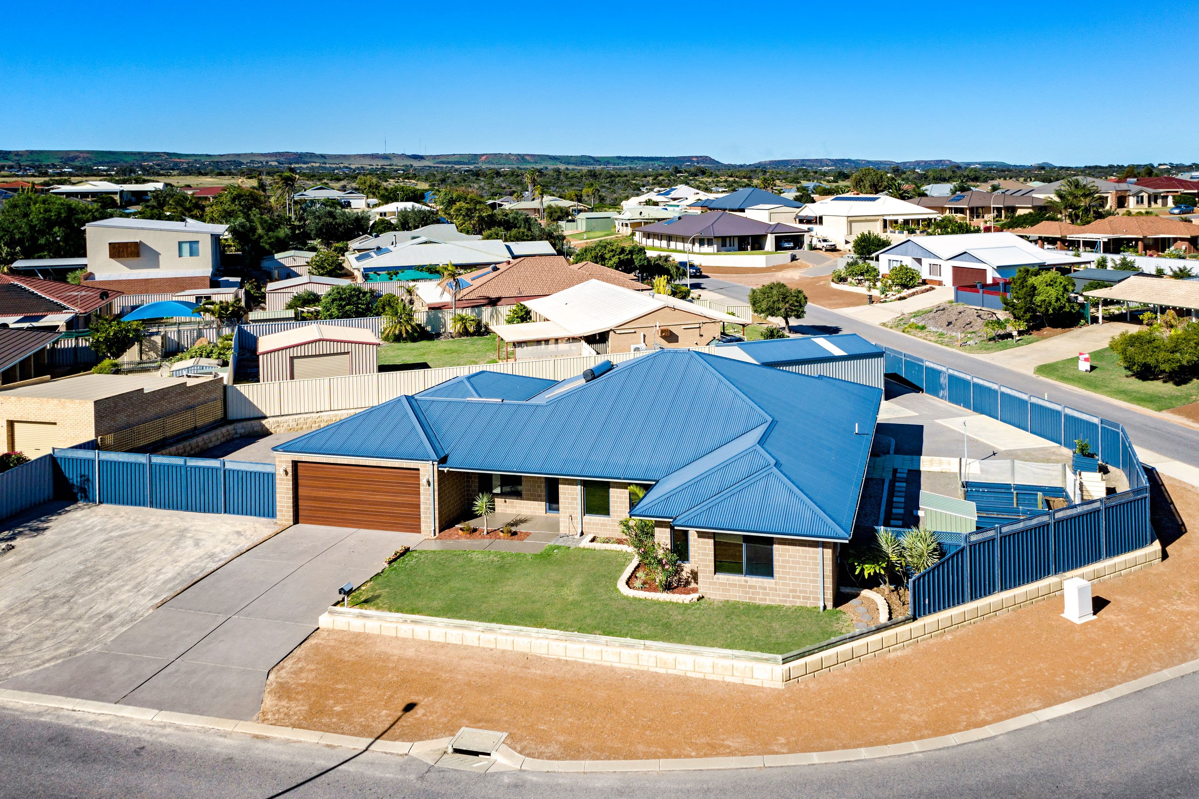 2 Bluewater Close, Drummond Cove WA 6532, Drummond Cove - Thumbnail 2