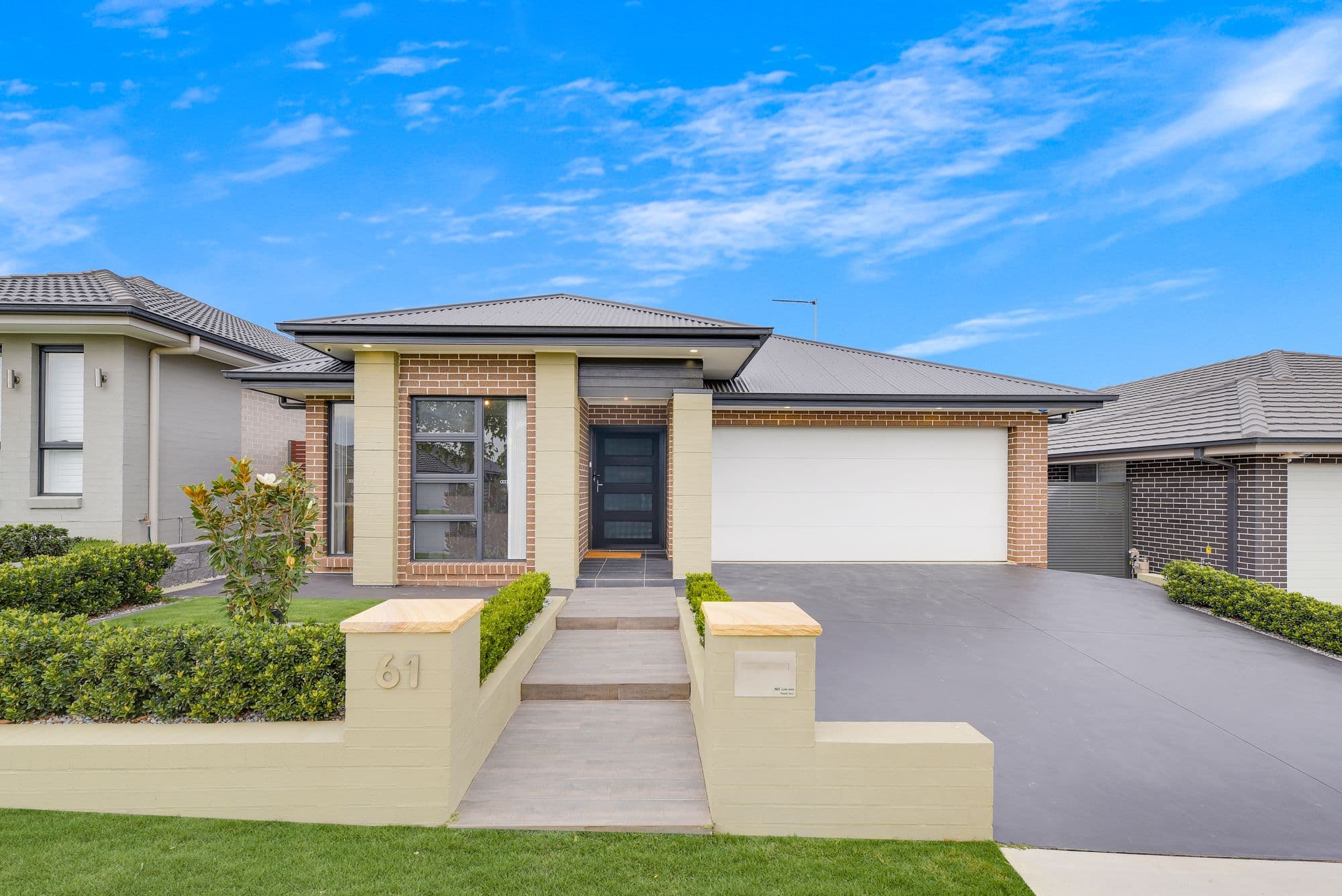 61 Bourne Ridge, Oran Park - Image 1
