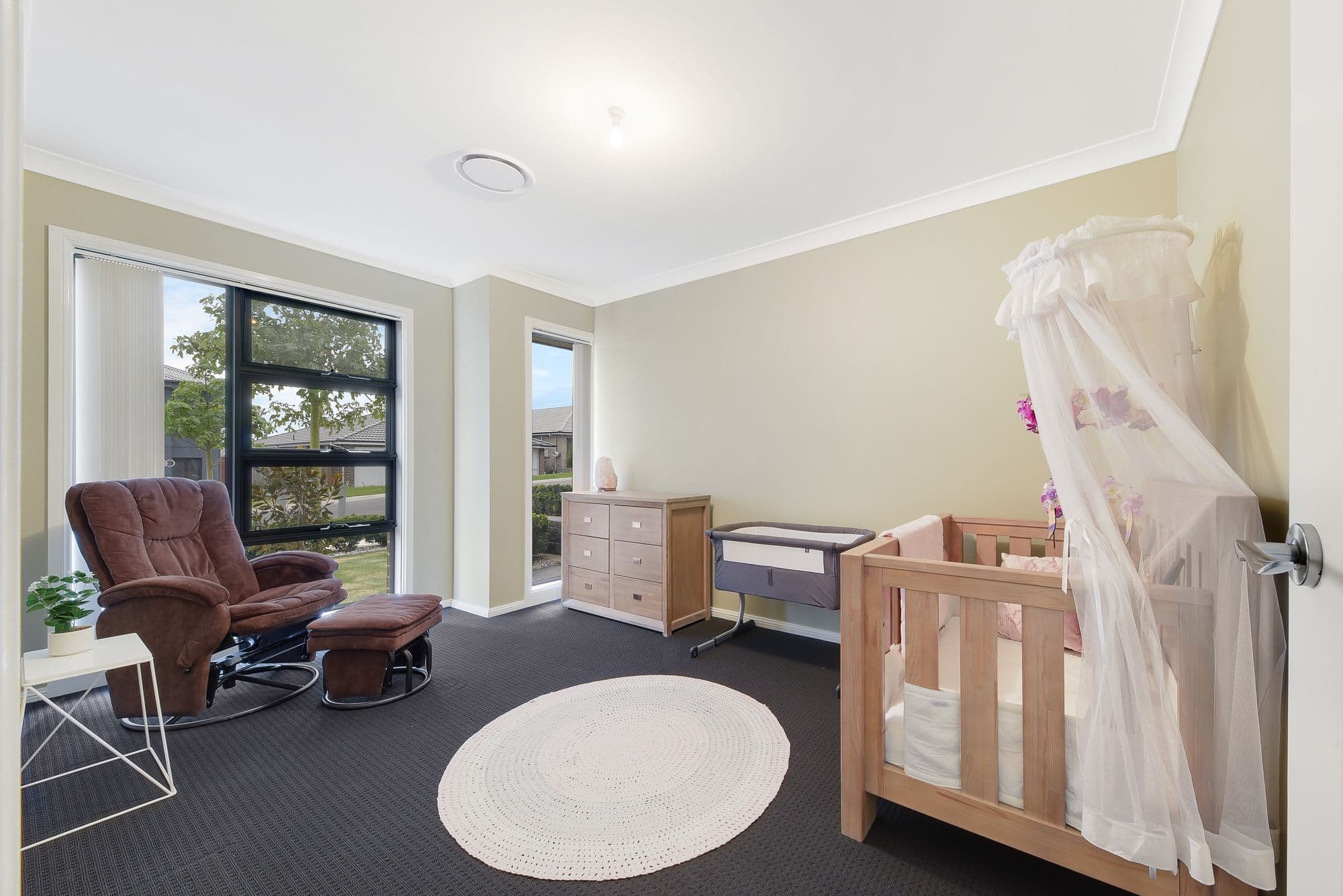 61 Bourne Ridge, Oran Park - Thumbnail 7