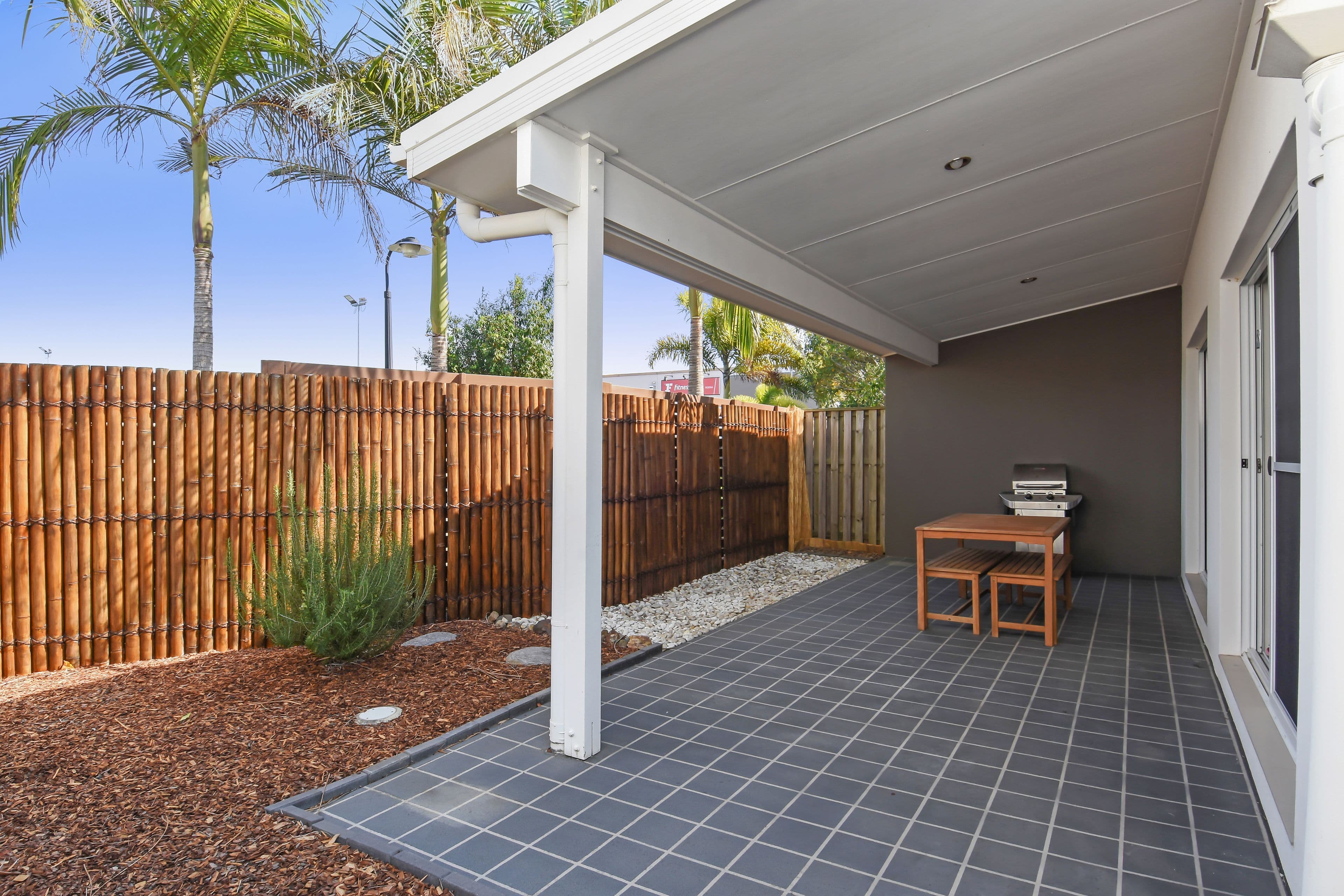 5 Valencia Boulevard, Burleigh Waters QLD 4220, Burleigh Waters - Thumbnail 5