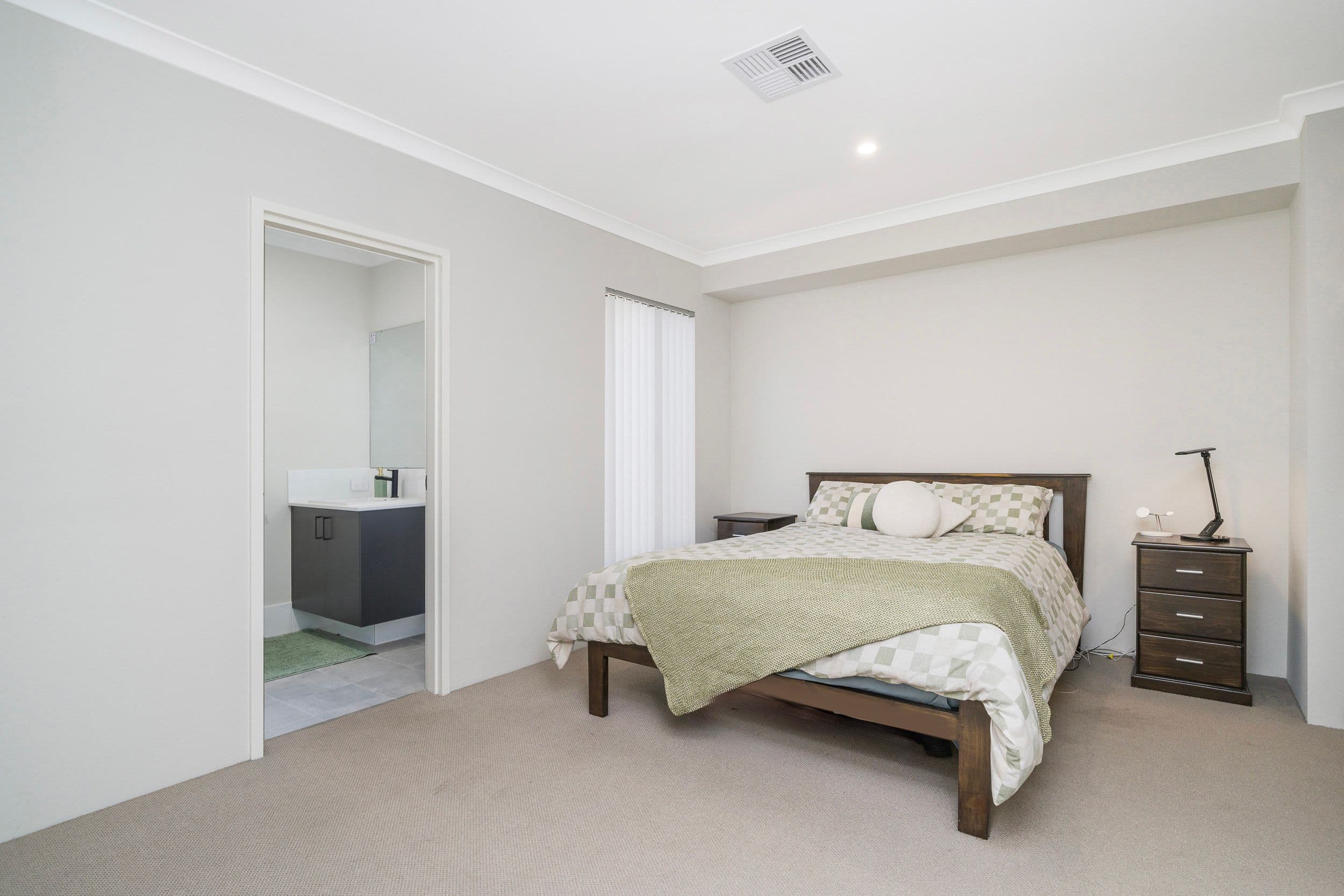 20 Colemere Crescent, Aveley WA 6069, Aveley - Thumbnail 4