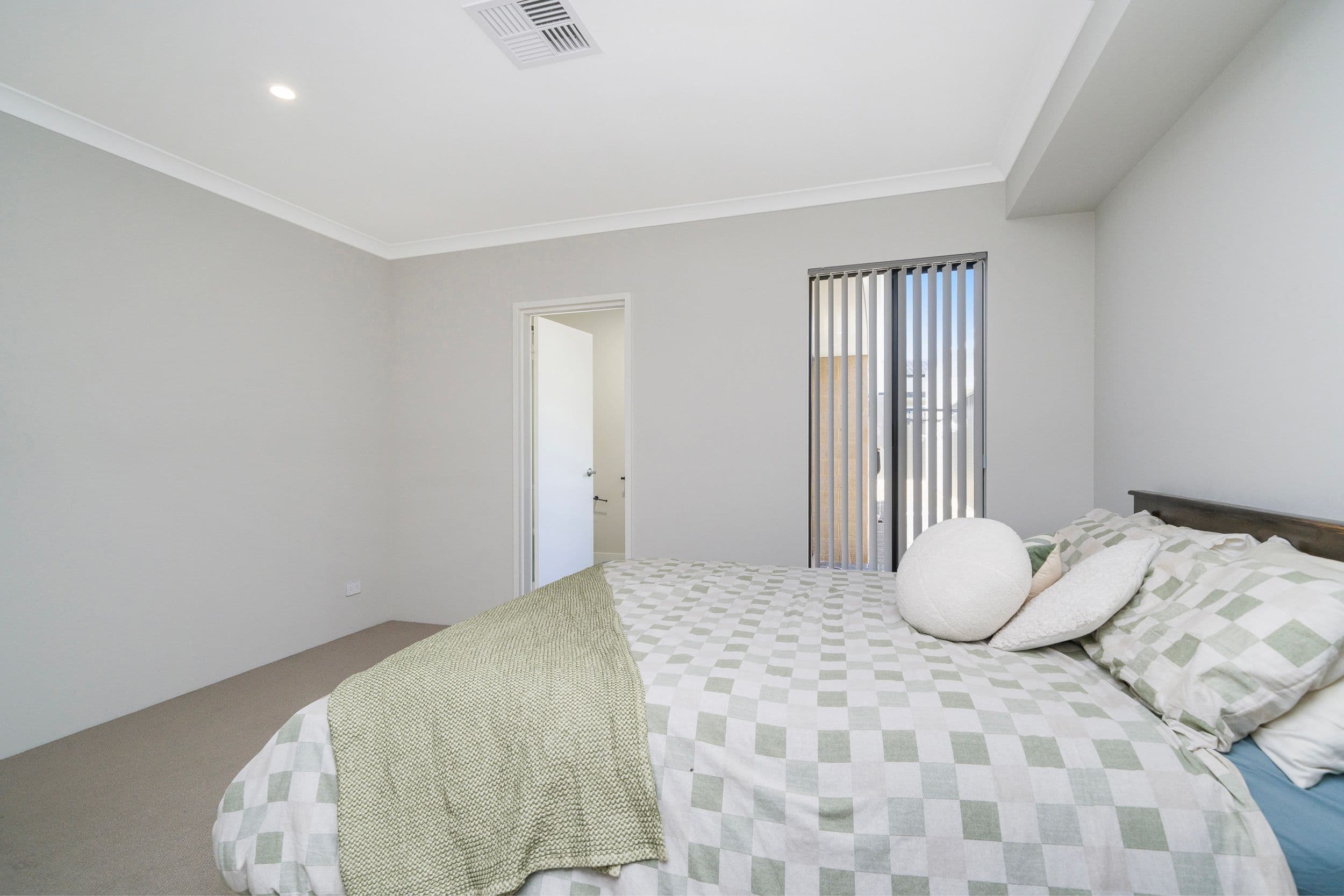 20 Colemere Crescent, Aveley WA 6069, Aveley - Thumbnail 5