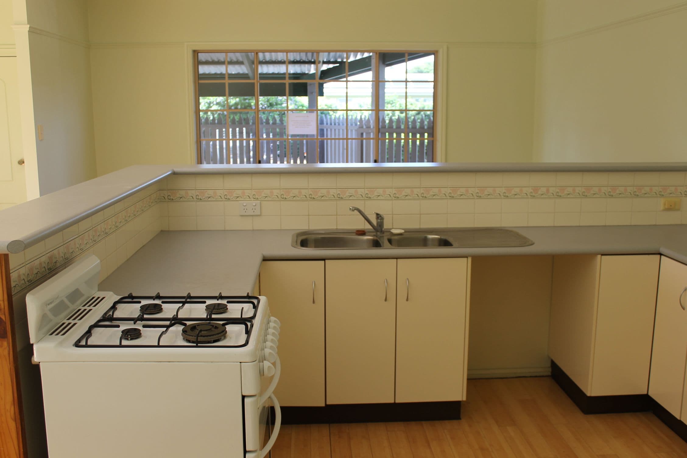 52 Bunya Street, Dalby QLD 4405, Dalby - Thumbnail 3