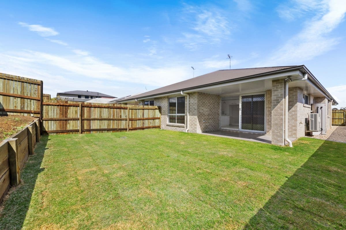 17 Barambah Street, Glenvale QLD 4350, Glenvale - Thumbnail 2