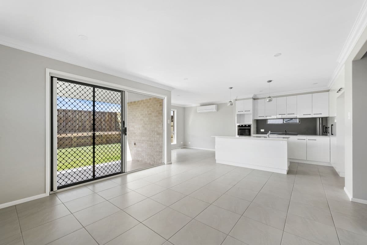 17 Barambah Street, Glenvale QLD 4350, Glenvale - Thumbnail 6