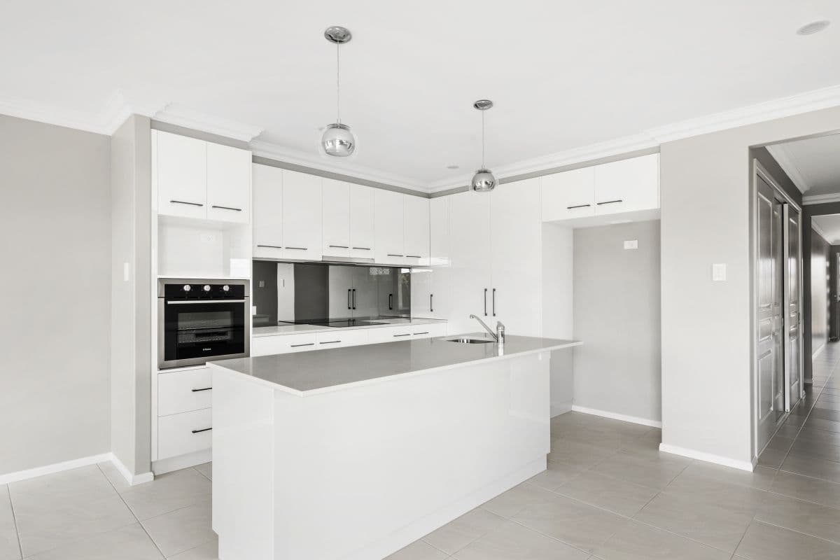 17 Barambah Street, Glenvale QLD 4350, Glenvale - Thumbnail 7