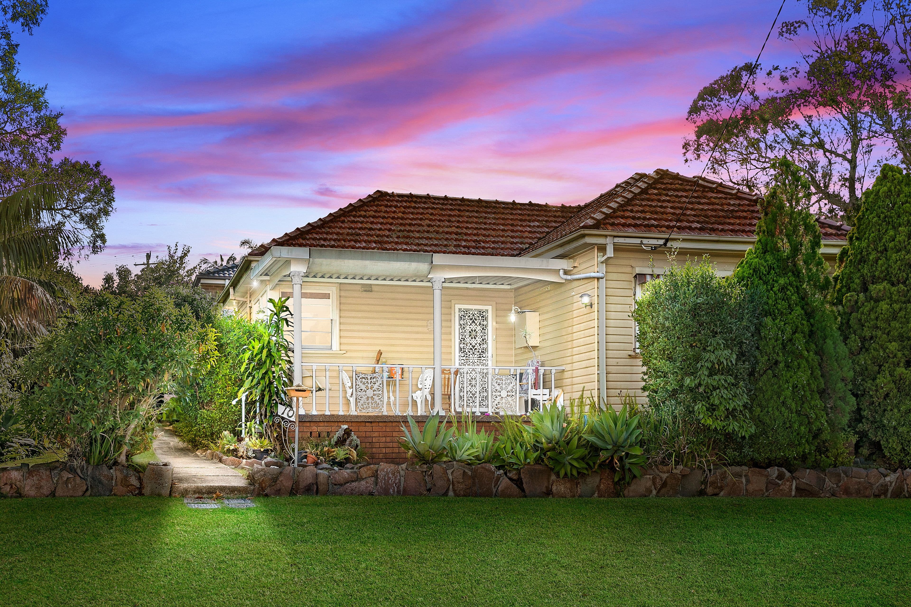 10 Irving Street, Wallsend NSW 2287, Wallsend - Image 1