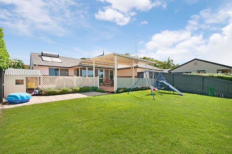 17 Hastings Crescent, CARRARA QLD 4211, Carrara - Thumbnail 2