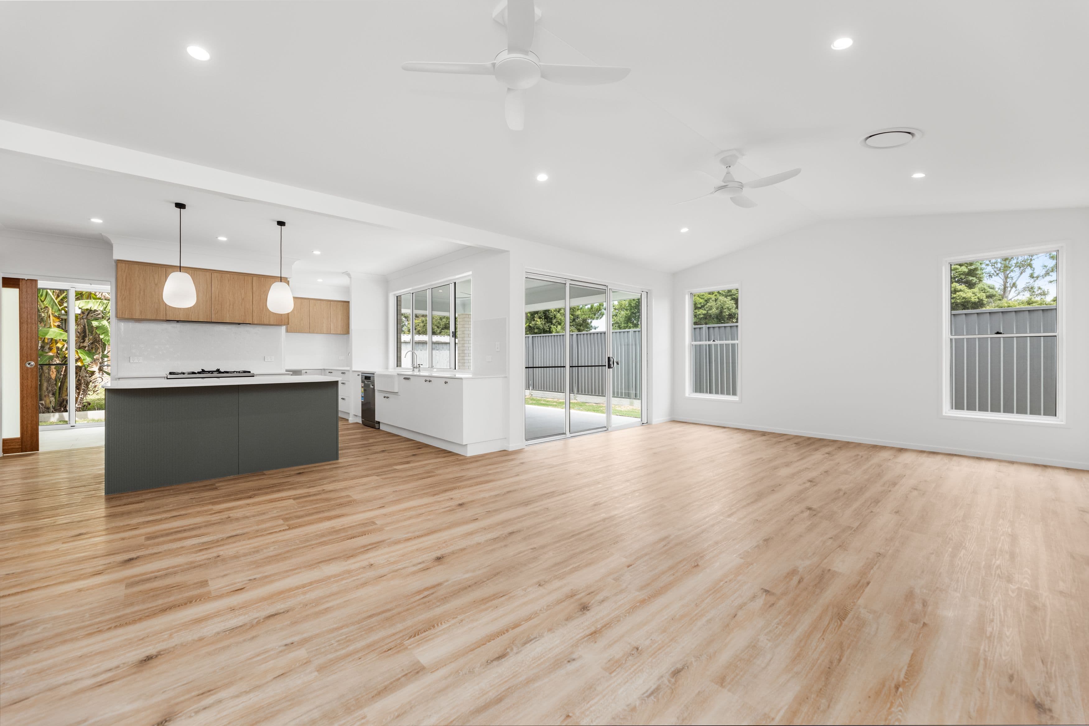 2a Gloucester Street, Woodford QLD 4514, Woodford - Thumbnail 2