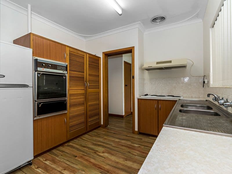 18 Paringa Street, Mount Tarcoola WA 6530, Mount Tarcoola - Image 1
