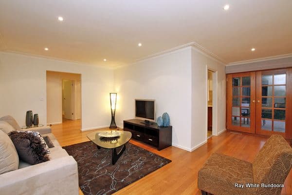 27 Champion Crescent, BUNDOORA VIC 3083, Bundoora - Thumbnail 2