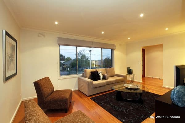 27 Champion Crescent, BUNDOORA VIC 3083, Bundoora - Thumbnail 3