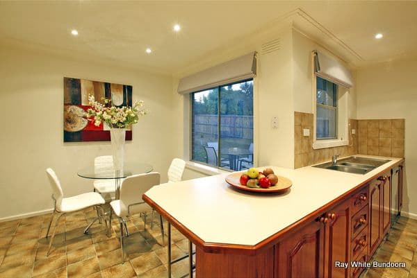 27 Champion Crescent, BUNDOORA VIC 3083, Bundoora - Thumbnail 4