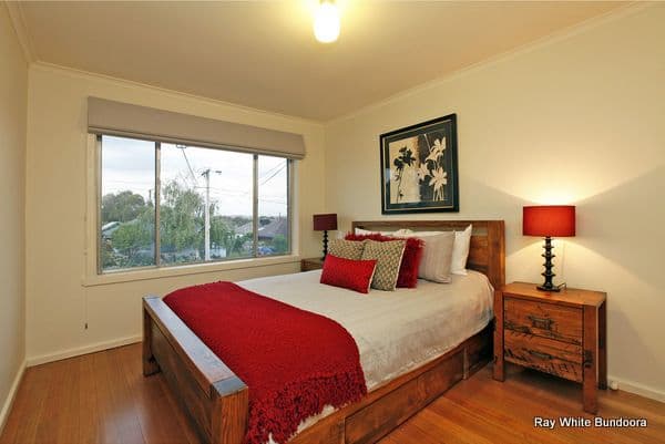 27 Champion Crescent, BUNDOORA VIC 3083, Bundoora - Thumbnail 6