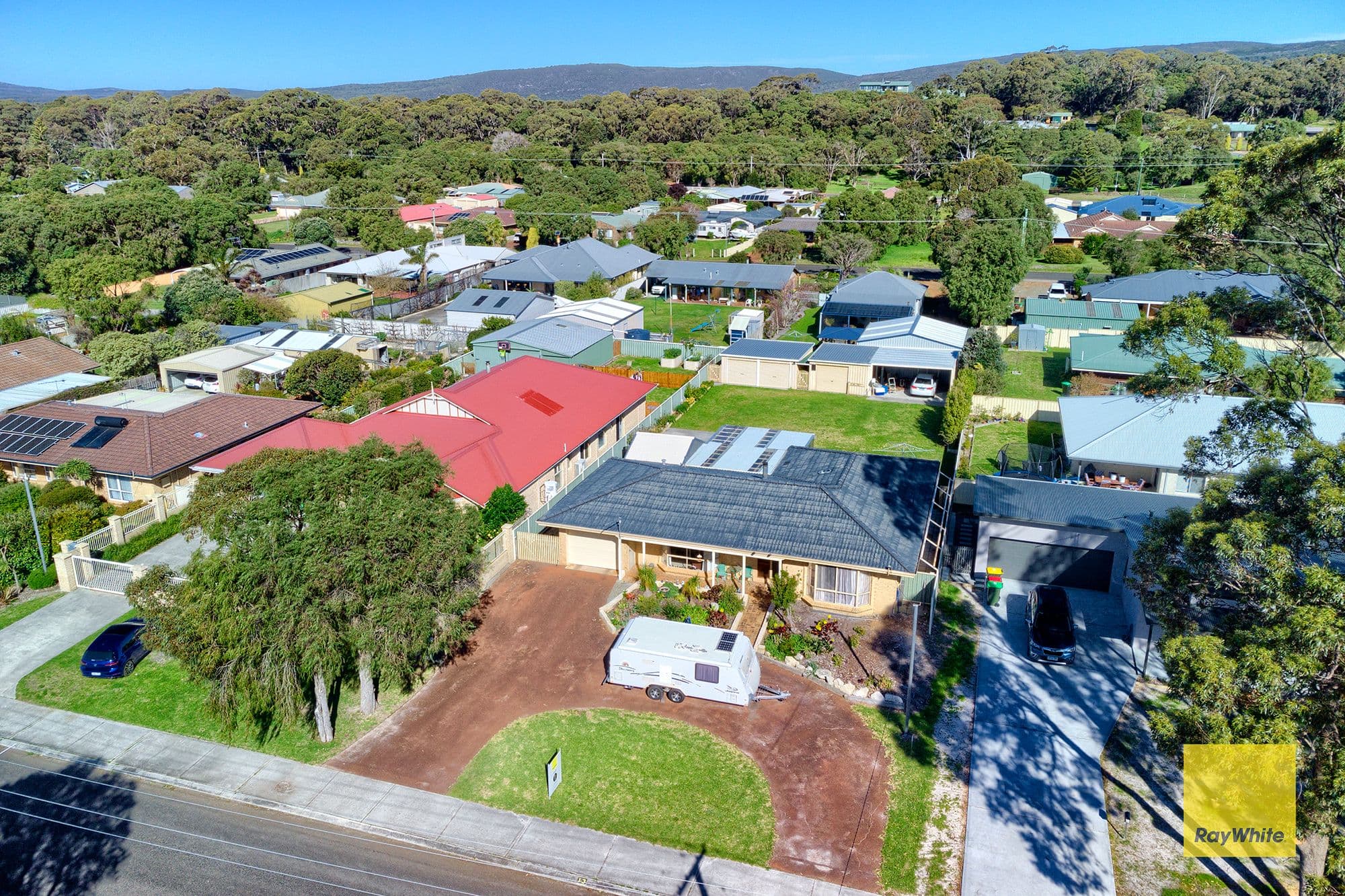 13 Grove Street West, Little Grove WA 6330, Little Grove - Thumbnail 2