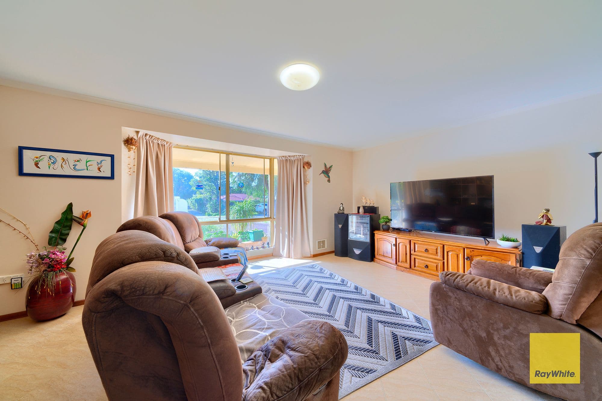 13 Grove Street West, Little Grove WA 6330, Little Grove - Thumbnail 8