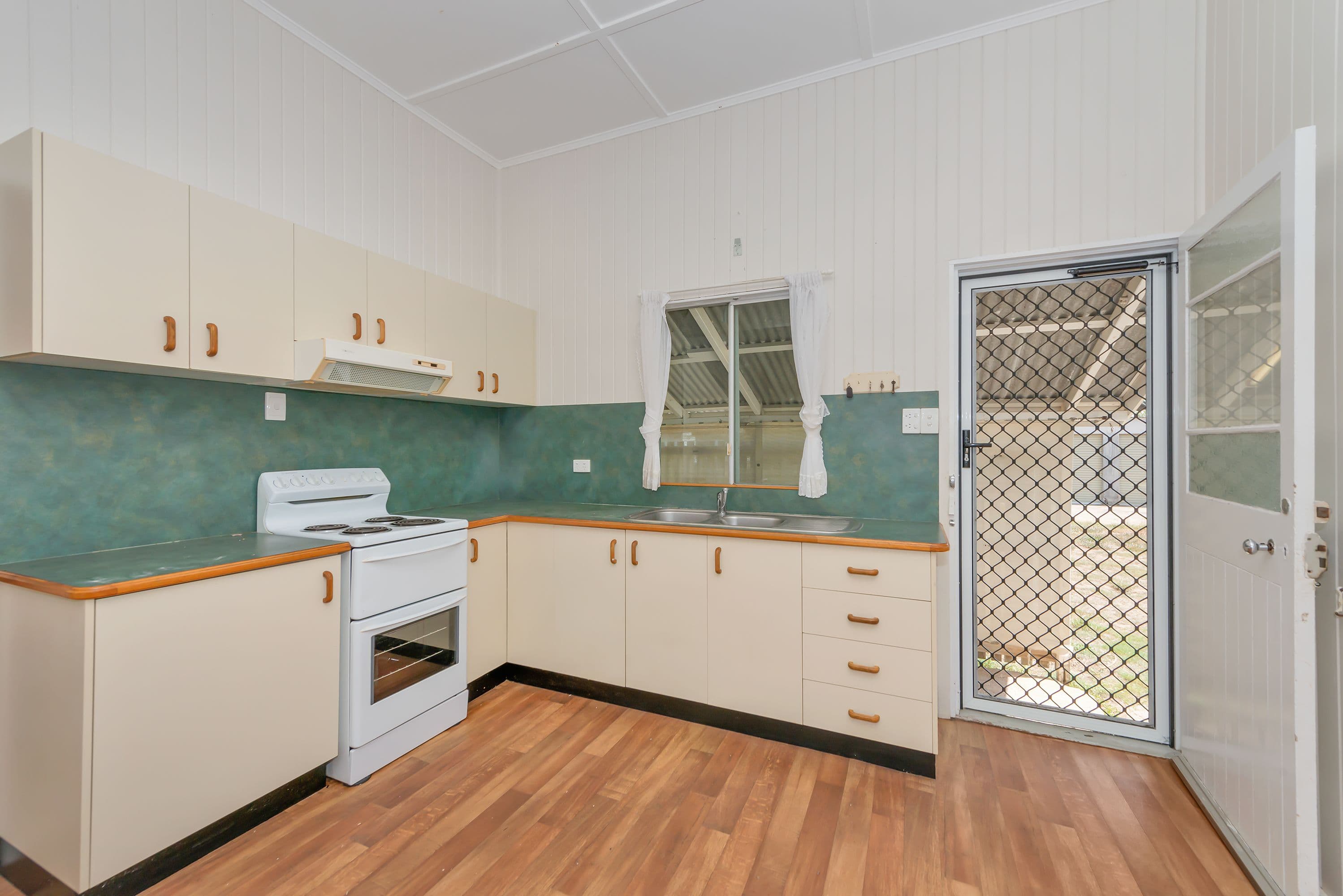 73 Dearness Street, Garbutt QLD 4814, Garbutt - Thumbnail 2