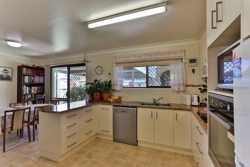 8 Perina Street, WILSONTON QLD 4350, Wilsonton - Thumbnail 4