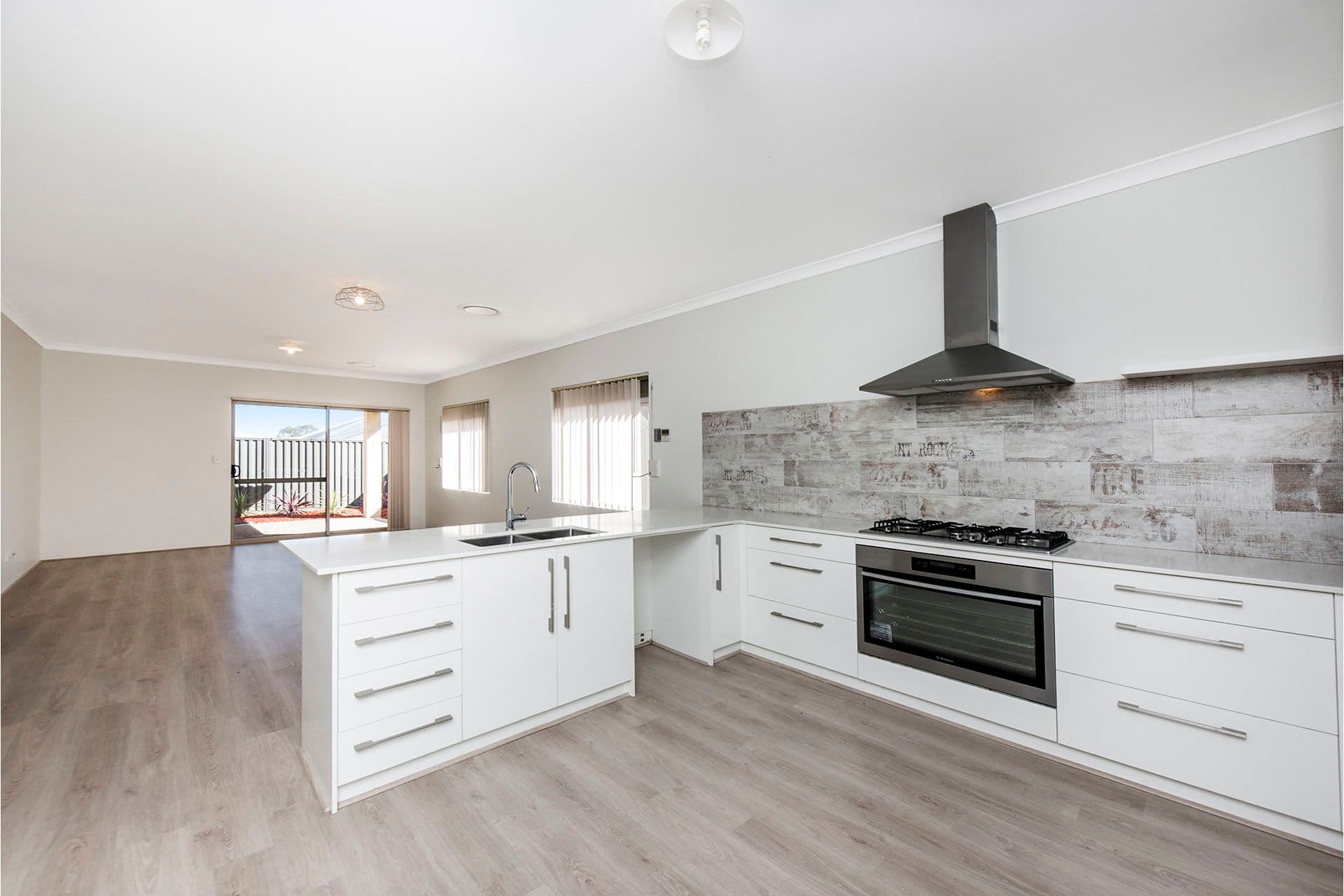 15 Bundoran Street, Bullsbrook WA 6084, Bullsbrook - Thumbnail 2