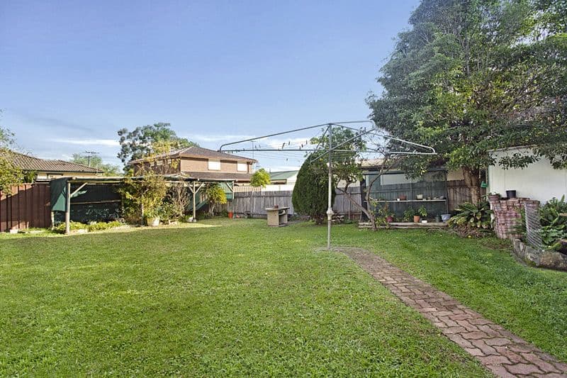 33 Sparkle Avenue, BLACKTOWN NSW 2148, Blacktown - Thumbnail 2