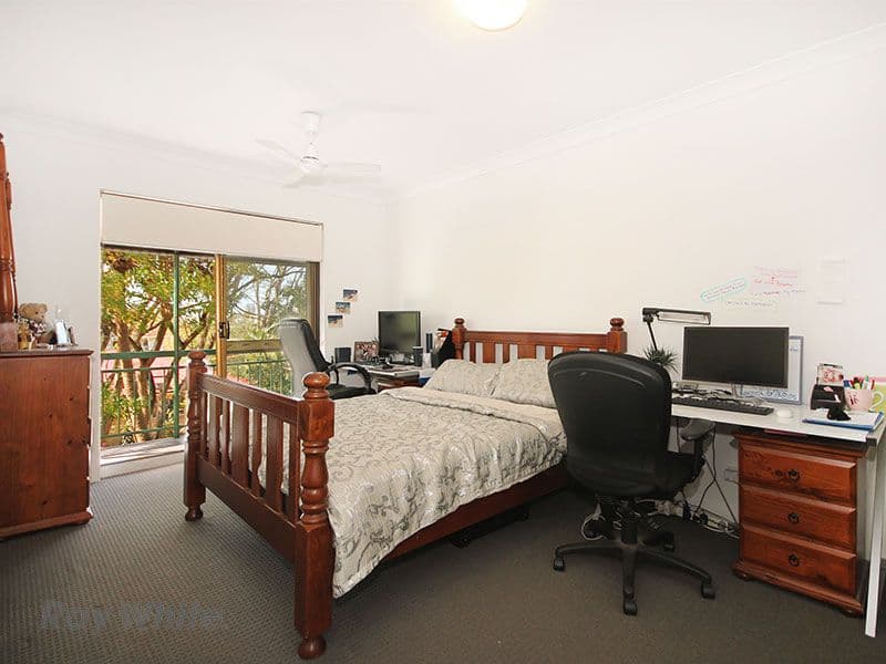 61 Durham Street, ST LUCIA QLD 4067, St Lucia - Thumbnail 4