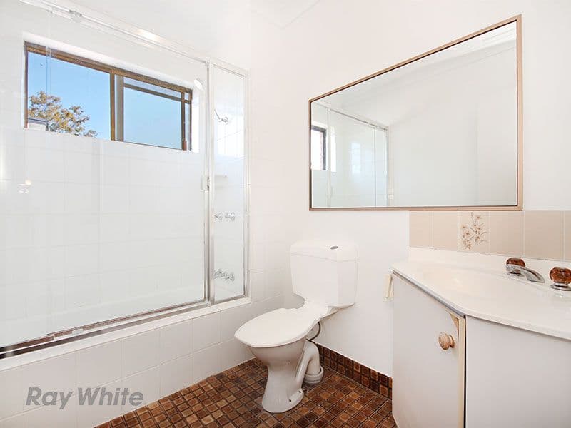 61 Durham Street, ST LUCIA QLD 4067, St Lucia - Thumbnail 5