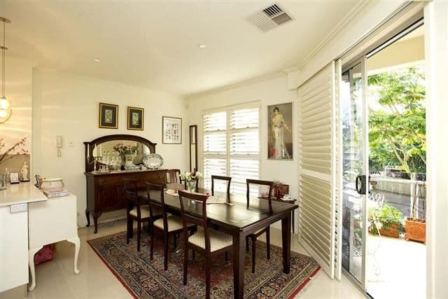 37 Barnes Avenue, COORPAROO QLD 4151, Coorparoo - Thumbnail 3