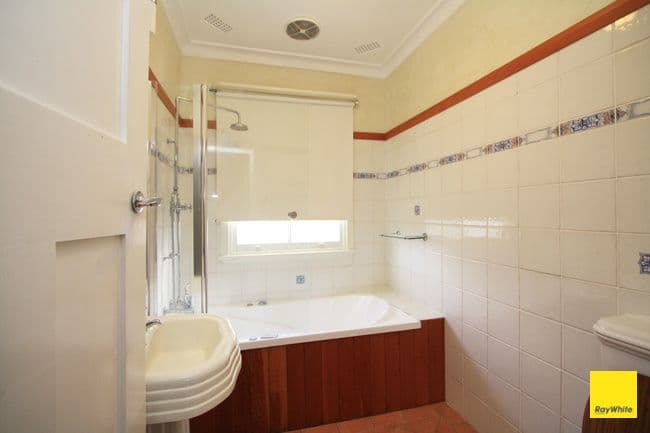 124 Clare Lane, Bungendore - Thumbnail 8