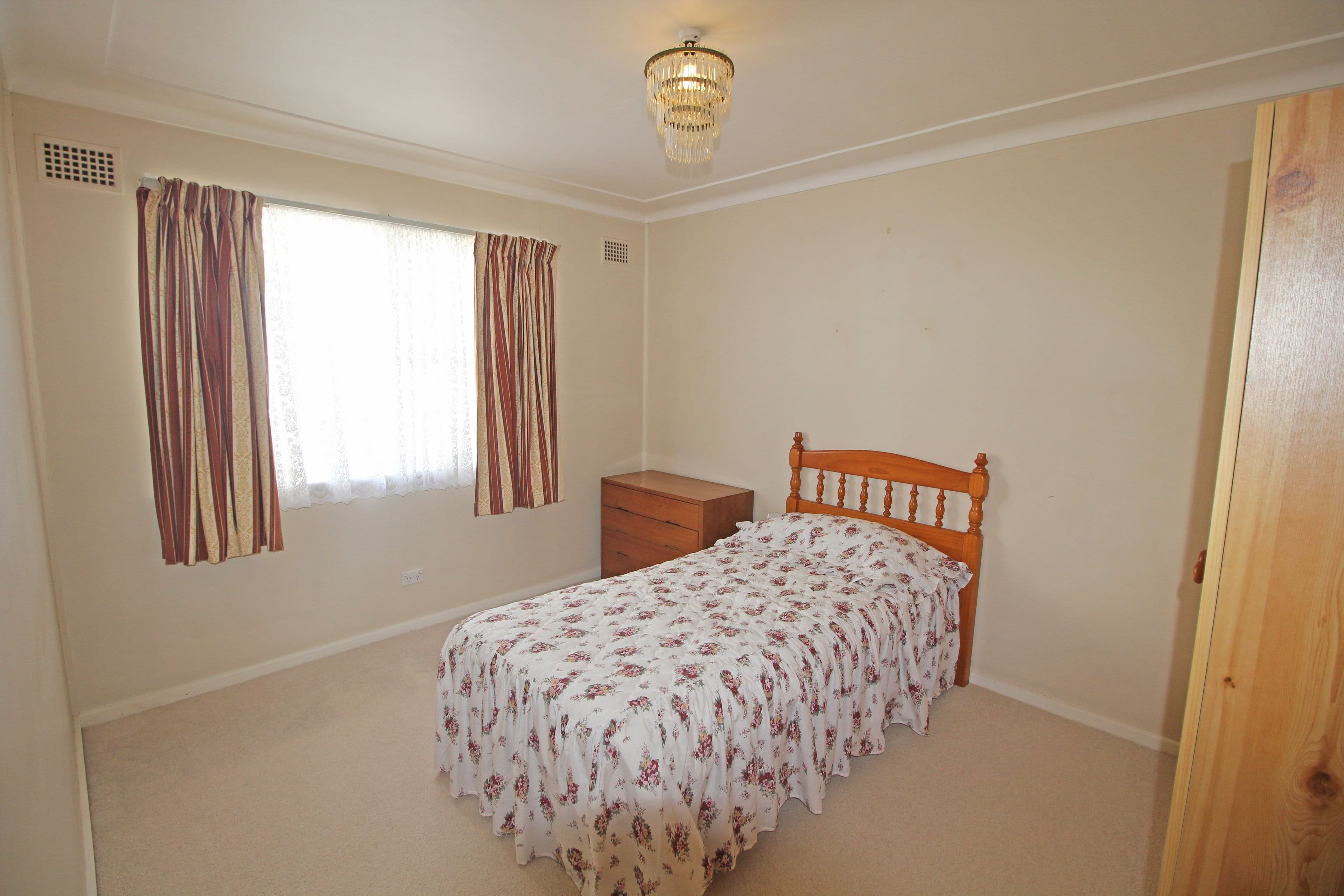 8 Annette Street, Cabramatta West - Thumbnail 3