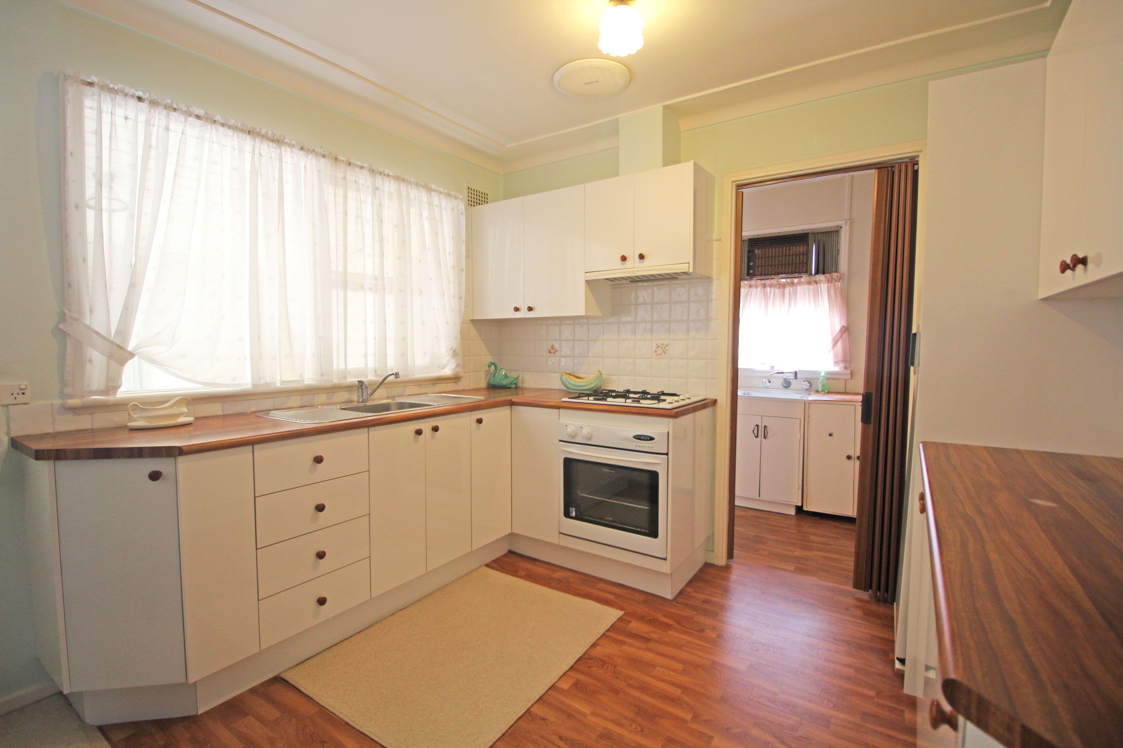 8 Annette Street, Cabramatta West - Thumbnail 4