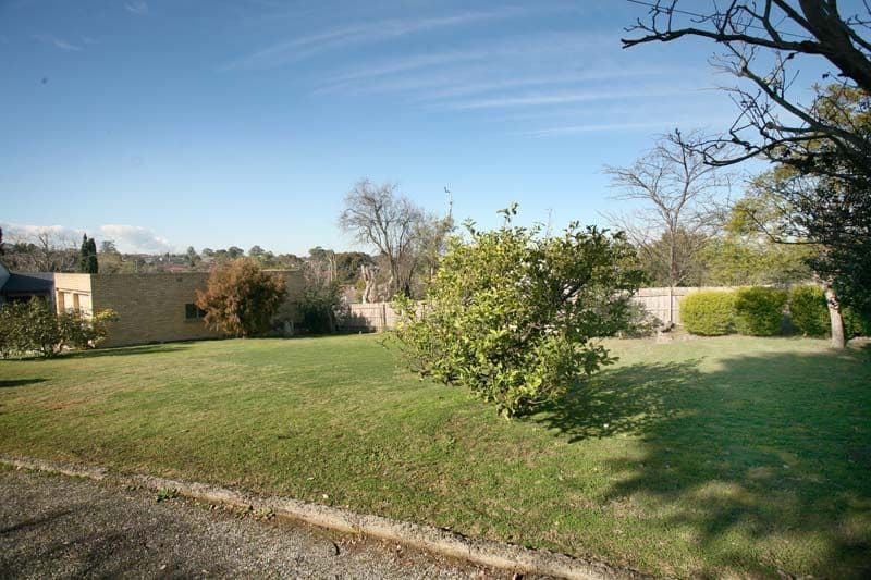 85  Leeds Street, DONCASTER EAST VIC 3109, Doncaster East - Thumbnail 2